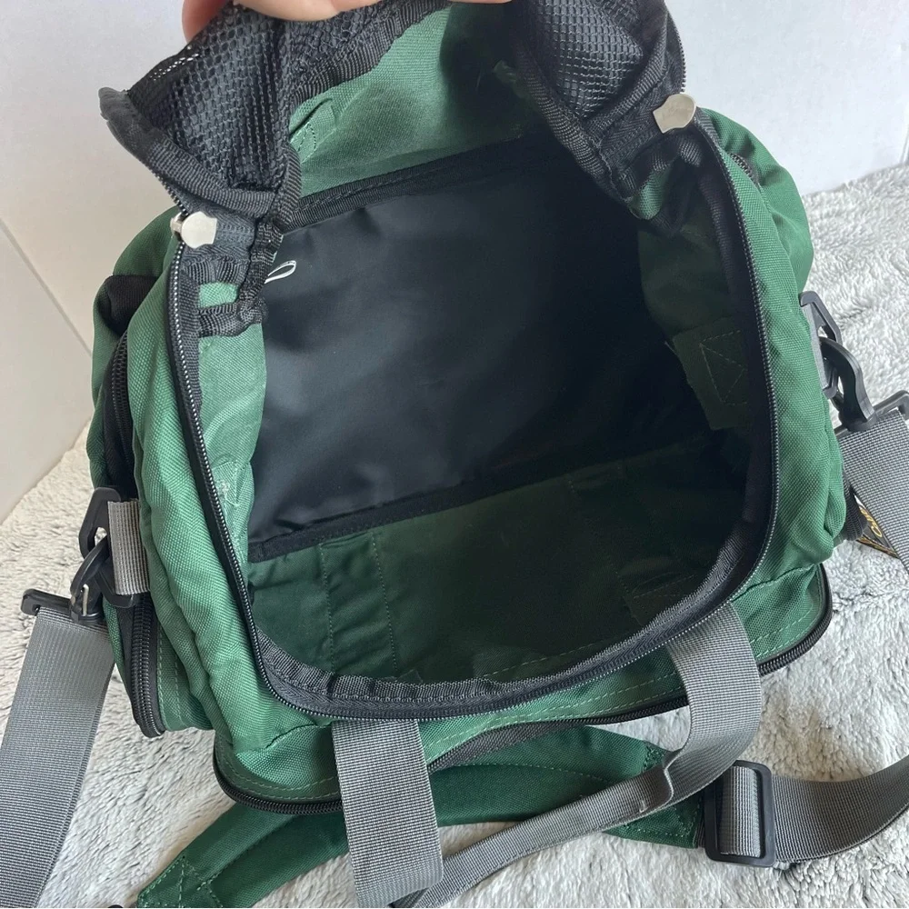 Cabela's Durable Nylon Catch-All Gear Bag Small Duffle Multi-Pocket Army Green